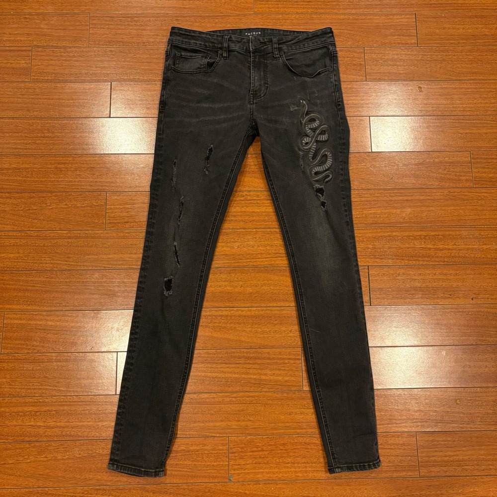 PacSun Skinniest Active Stretch Black Distressed Snake Patch Jeans 31x32